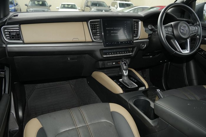 2023 Mazda BT-50 SP