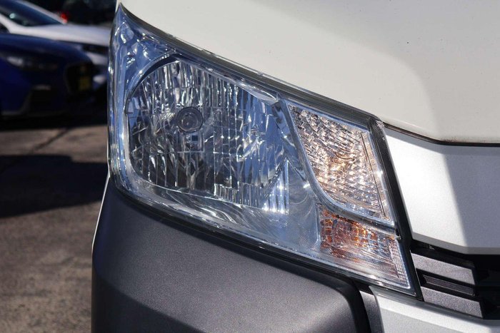 2022 Toyota Hiace