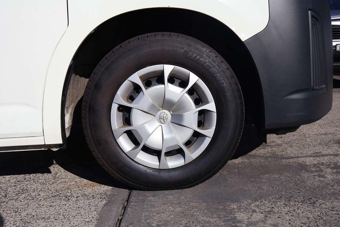 2022 Toyota Hiace