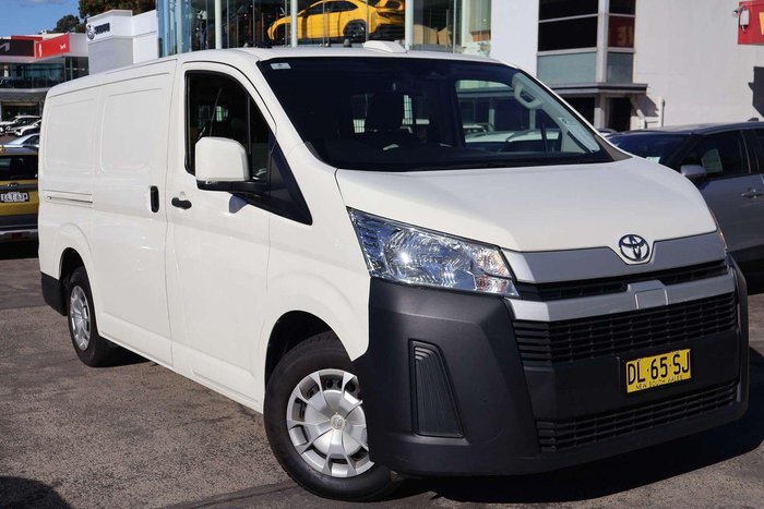 2022 Toyota Hiace