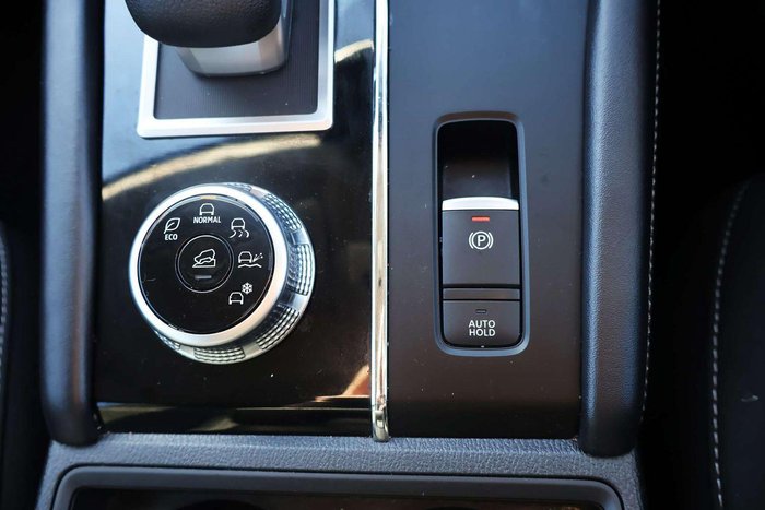 2024 Mitsubishi Outlander ES