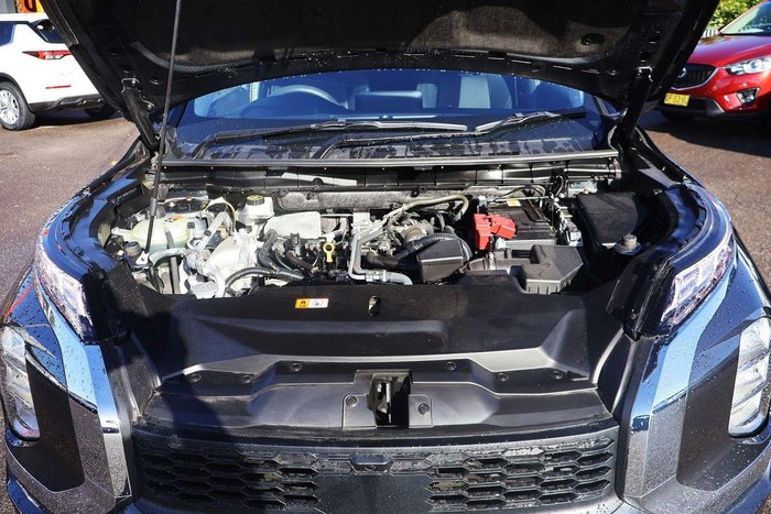 2024 Mitsubishi Outlander ES