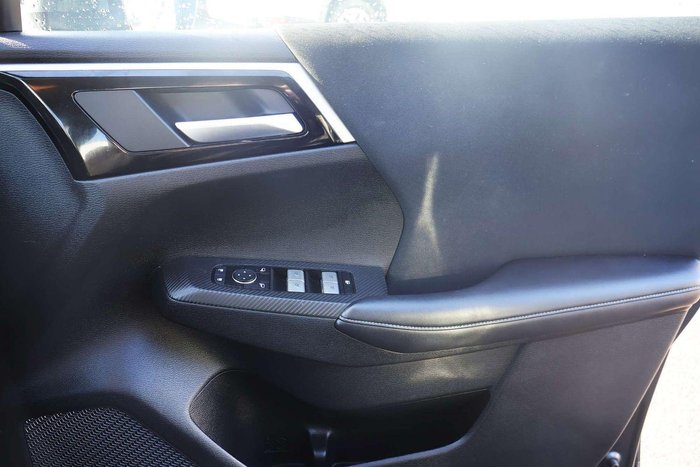 2024 Mitsubishi Outlander ES