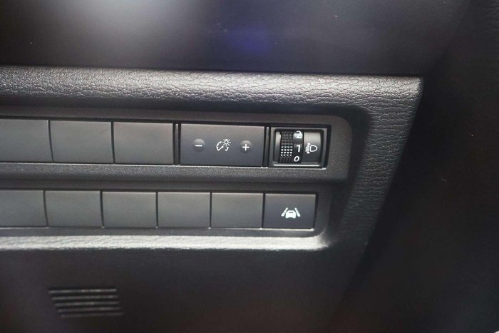 2024 Mitsubishi Outlander ES
