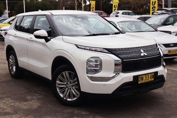 2024 Mitsubishi Outlander