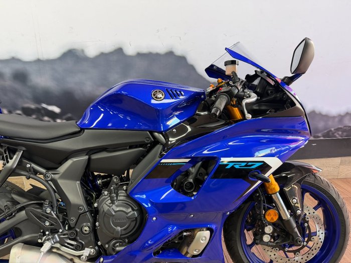 2025 Yamaha YZF-R7LA BLUE