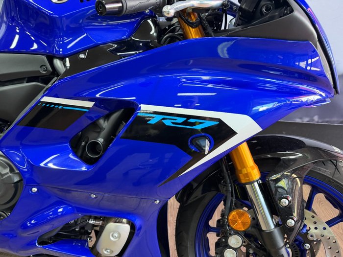 2025 Yamaha YZF-R7LA BLUE