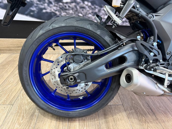 2025 Yamaha YZF-R7LA BLUE