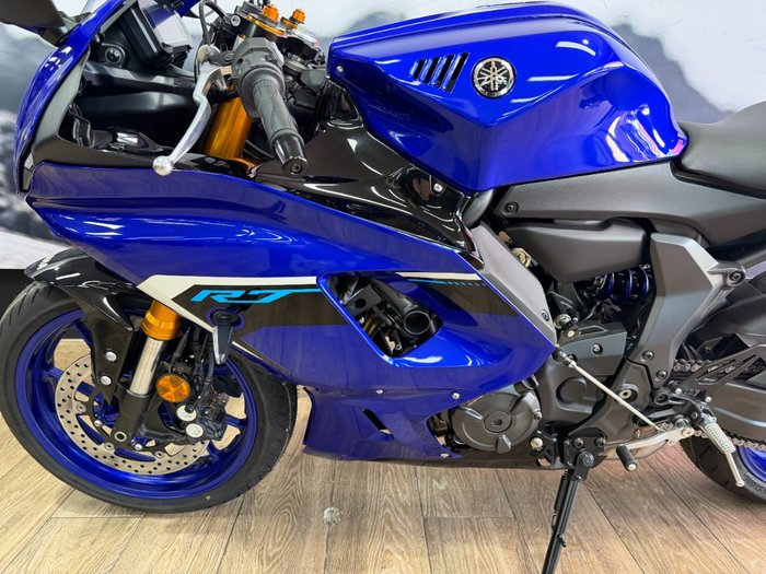 2025 Yamaha YZF-R7LA BLUE