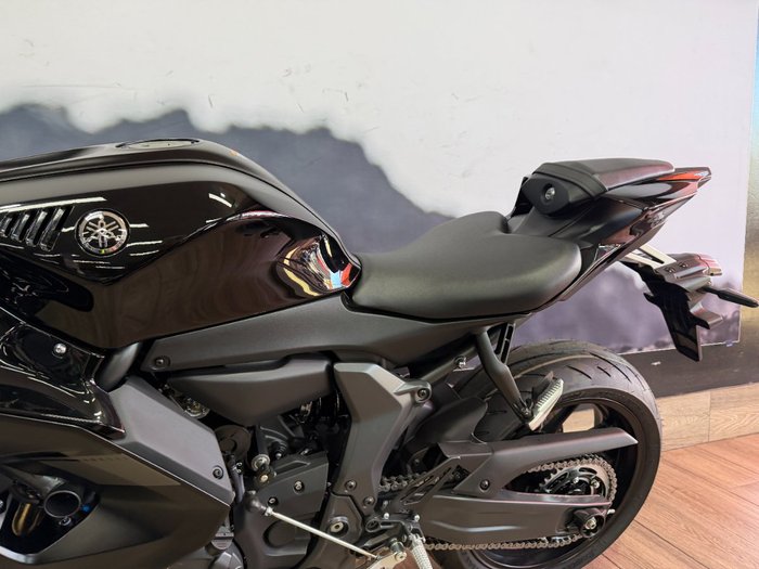2025 Yamaha YZF-R7HO