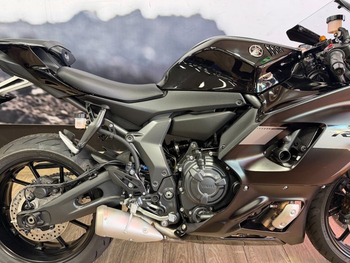 2025 Yamaha YZF-R7HO