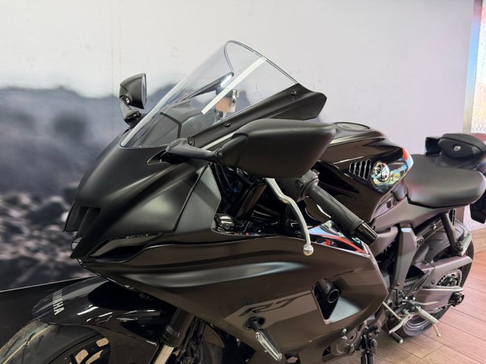 2025 Yamaha YZF-R7HO