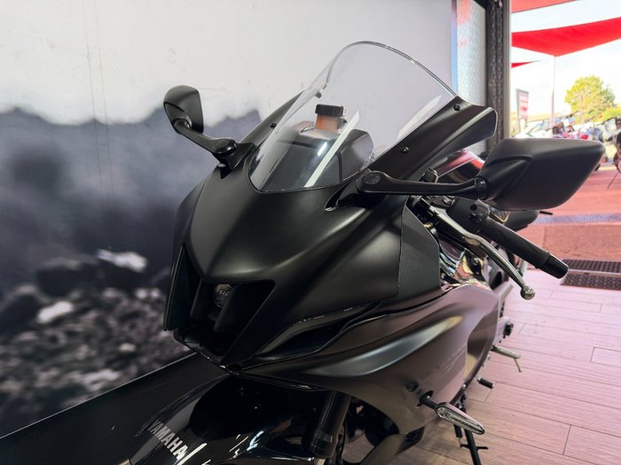 2025 Yamaha YZF-R7HO