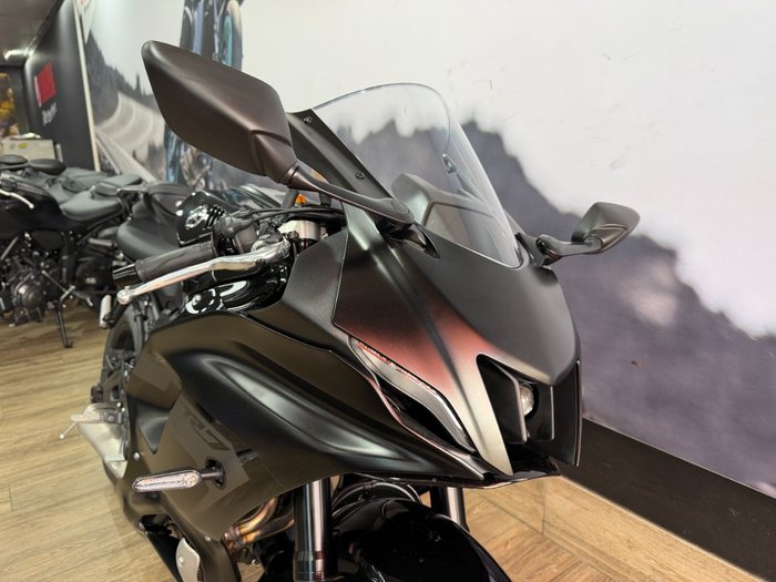 2025 Yamaha 2025 YAMAHA 655CC YZF-R7LAS