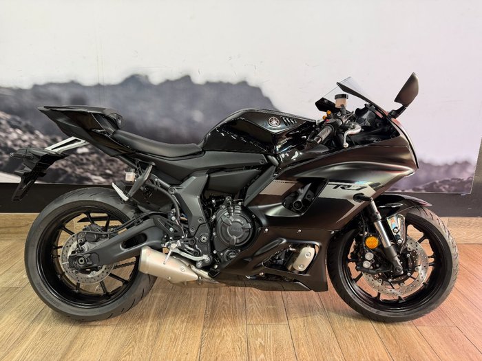 2025 Yamaha 2025 YAMAHA 655CC YZF-R7LAS