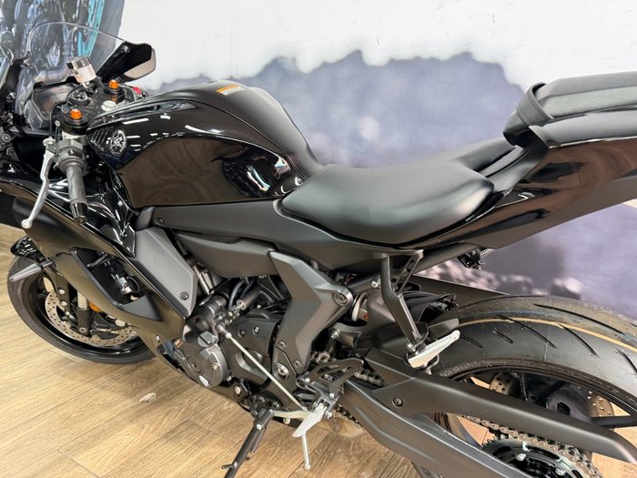 2025 Yamaha 2025 YAMAHA 655CC YZF-R7LAS