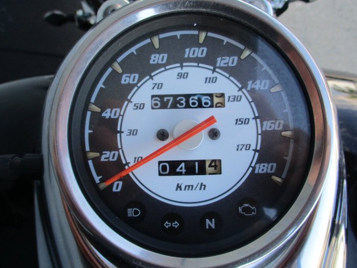 2011 Yamaha XVS650 V-STAR CUSTOM Black