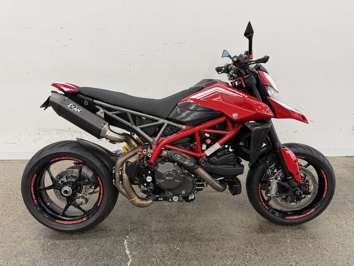 2020 DUCATI HYPERMOTARD 950 (RED) Red
