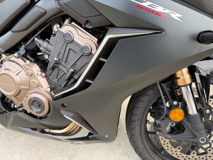 2020 Honda CB650R Black
