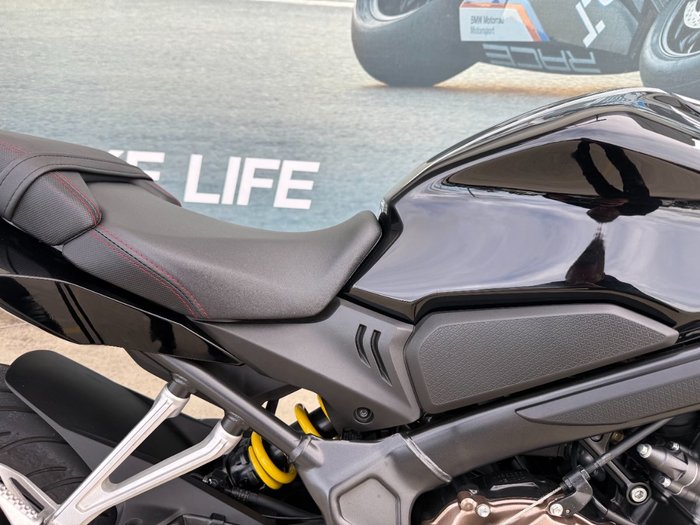 2020 Honda CB650R Black