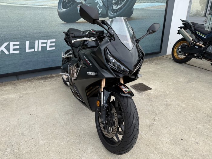 2020 Honda CB650R Black