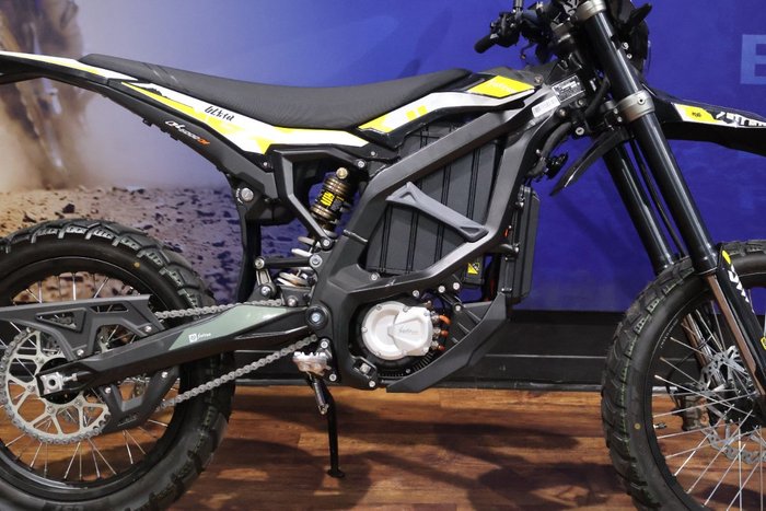 2025 Sur-ron ULTRA BEE R