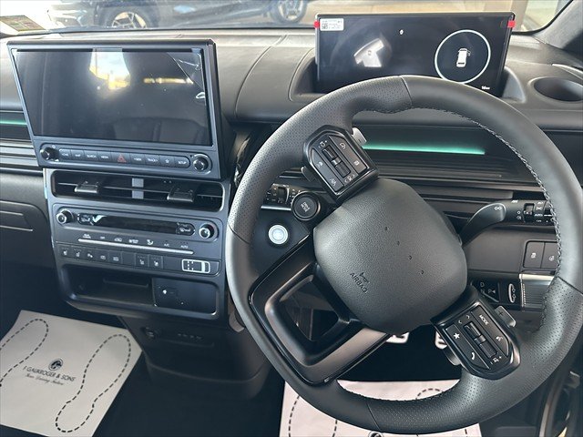 2026 HYUNDAI STARIA HEV