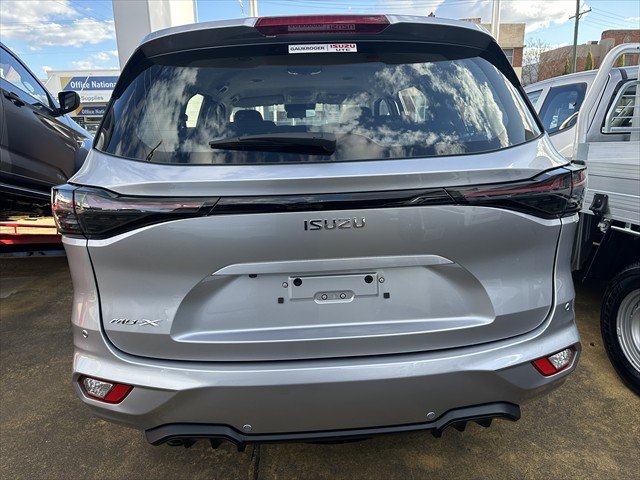 2026 ISUZU MU-X LS-M