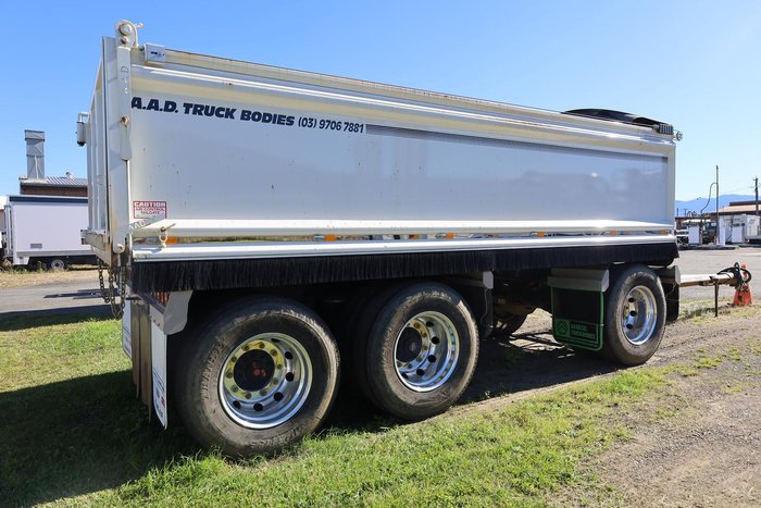 2024 AA Diesel 3 Axle Dog