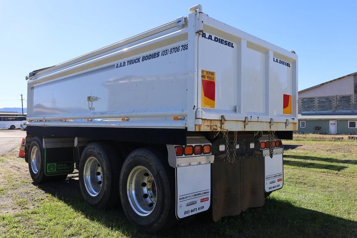 2024 AA Diesel 3 Axle Dog