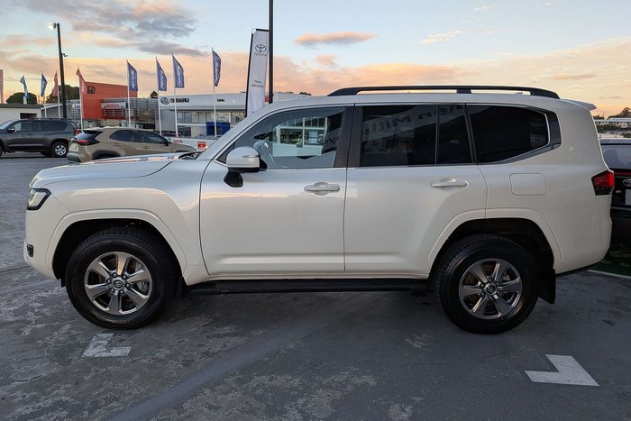 2024 Toyota Landcruiser