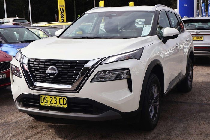 2024 Nissan X-TRAIL ST
