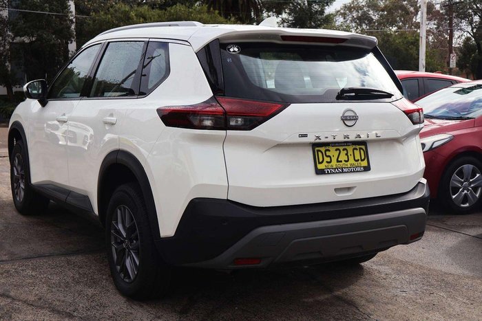 2024 Nissan X-TRAIL ST