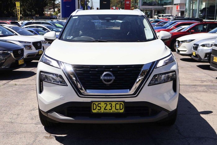 2024 Nissan X-TRAIL ST
