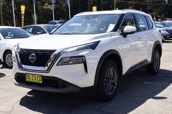 2024 Nissan X-TRAIL ST