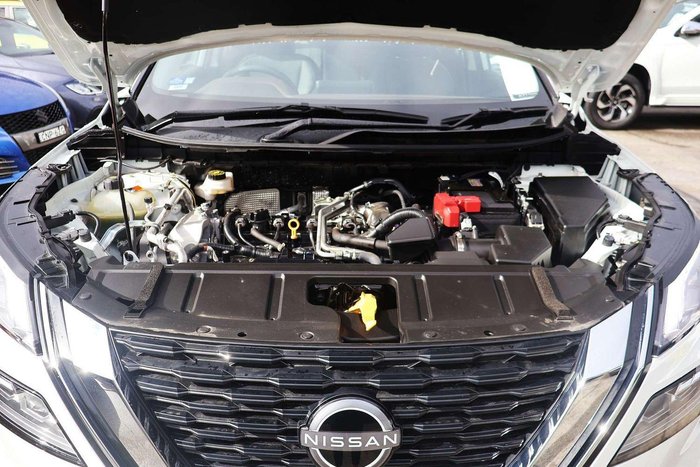 2024 Nissan X-TRAIL ST
