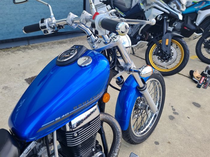 2016 Suzuki BOULEVARD S40 LS650 Blue