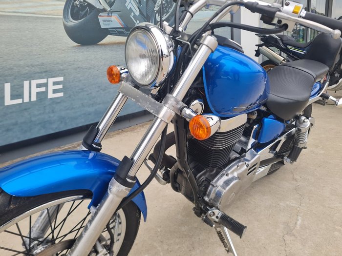 2016 Suzuki BOULEVARD S40 LS650 Blue
