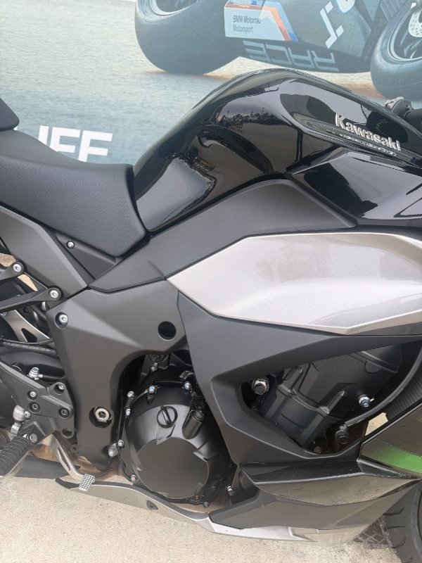 2020 Kawasaki NINJA 1000SX GREY