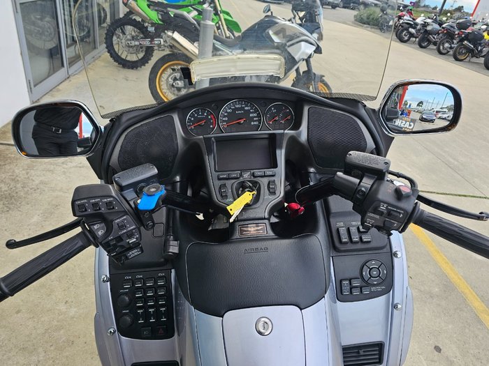 2010 Honda GL1800 (GL1800A) GOLDWING Silver