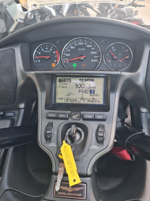 2010 Honda GL1800 (GL1800A) GOLDWING Silver
