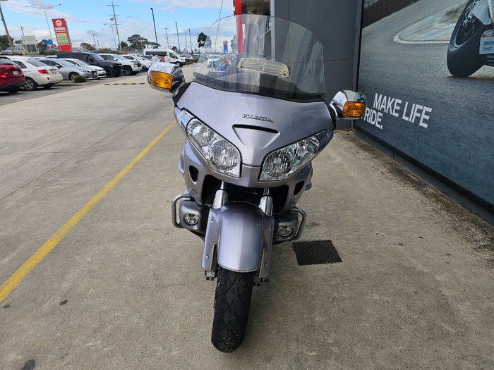 Honda GL1800 (GL1800A) GOLDWING