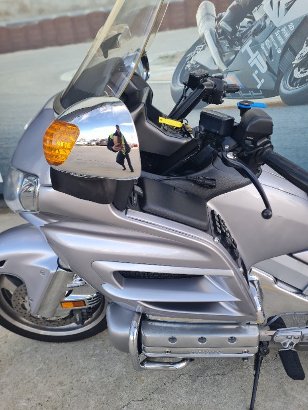2010 Honda GL1800 (GL1800A) GOLDWING Silver