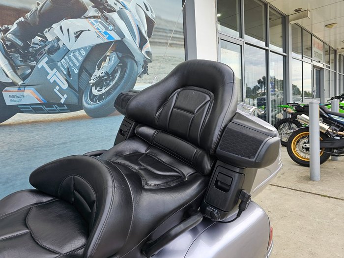 2010 Honda GL1800 (GL1800A) GOLDWING Silver