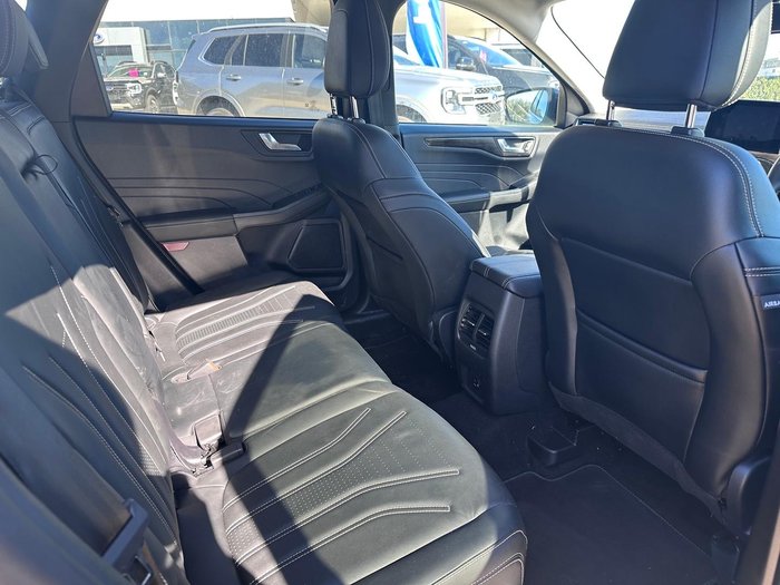 2022 Ford Escape Vignale