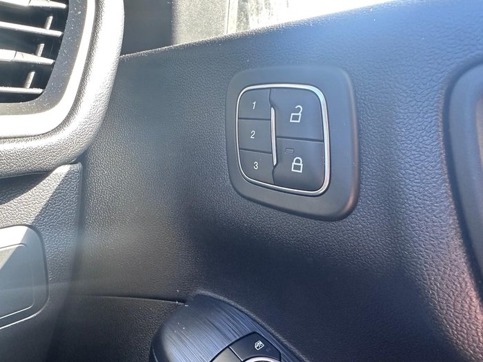 2022 Ford Escape Vignale