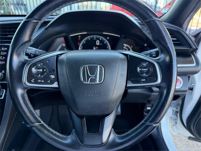 2019 HONDA CIVIC VTi-S