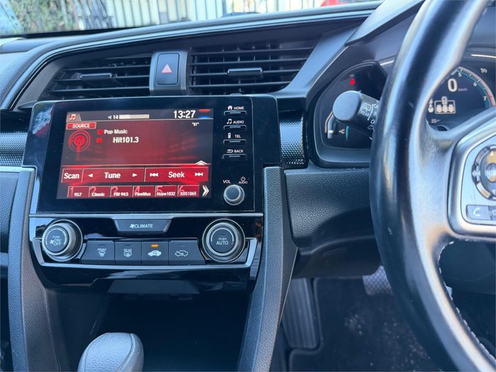 2019 HONDA CIVIC VTi-S