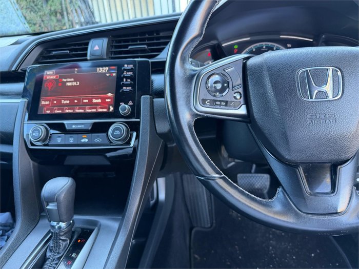 2019 HONDA CIVIC VTi-S