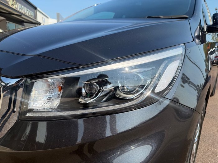 2020 Kia Carnival